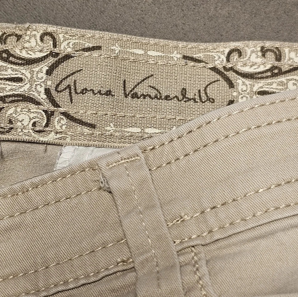 Gloria Vanderbilt Pants Sz 12 Short - Picture 5 of 9